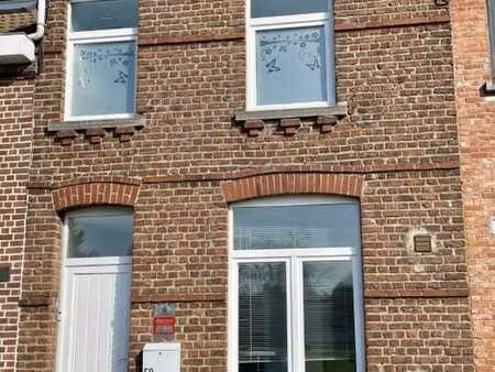 flénu belle maison 3 chambres rénovée avec jardin