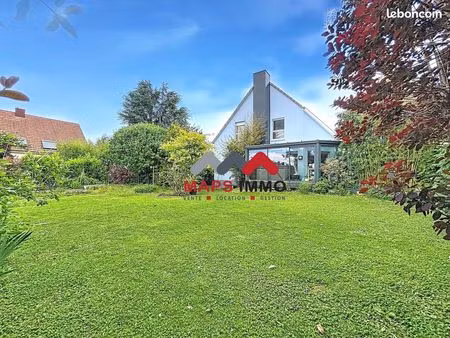 maison 7 pièces 215 m²