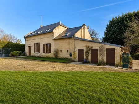 maison + étang – 5500 m² terrain – 3 ch – calme – proc