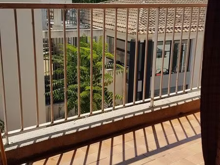 aix centre ouest grand t1 24m²+4m² terrasse expo est 750