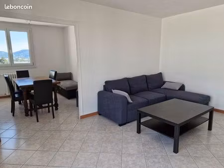 t4 70m2 meublé lumineux à besancon quartier montrapon fontaine ecu montboucons