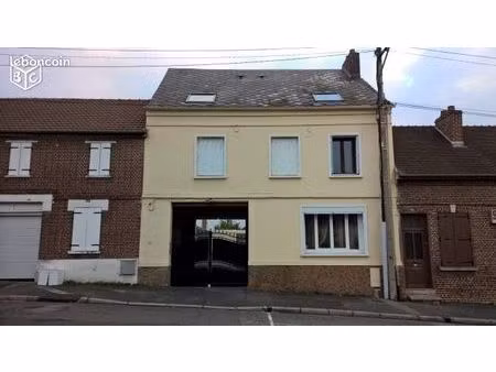 beauvais f2 duplex proche hopital