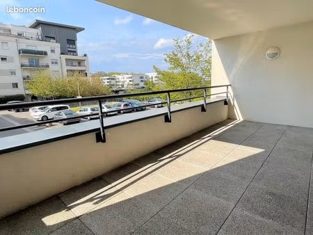 appartement 3 pièces 60 m²