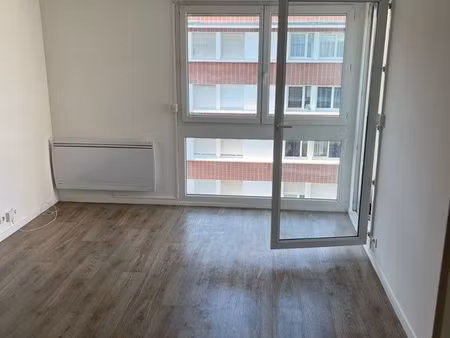 à louer - appartement t2 avec pergola - centre-ville du havre