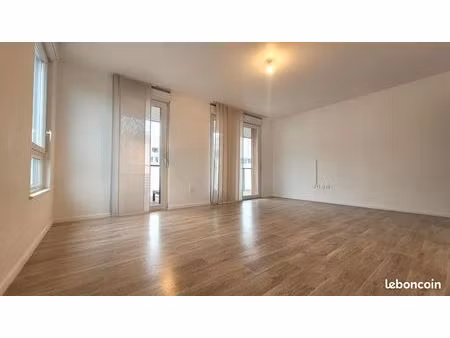 ? f4 80 m² + terrasse 15 m² + parking sécurisé | bbc 2012 | lingolsheim les tanneries