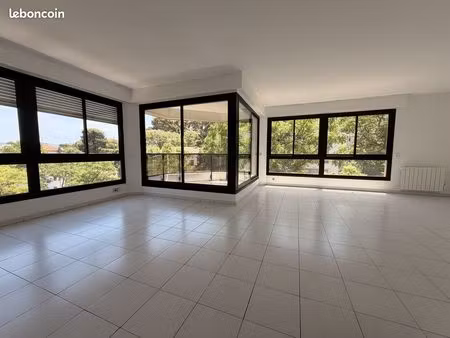 appartement 4 pièces 97 m²