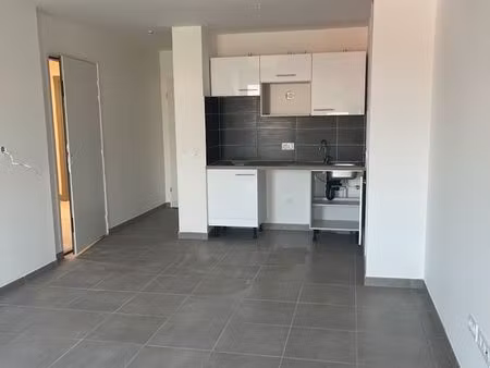 appartement t1 bis