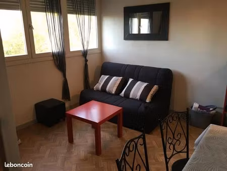studio luizet / doua 26 m² + cave