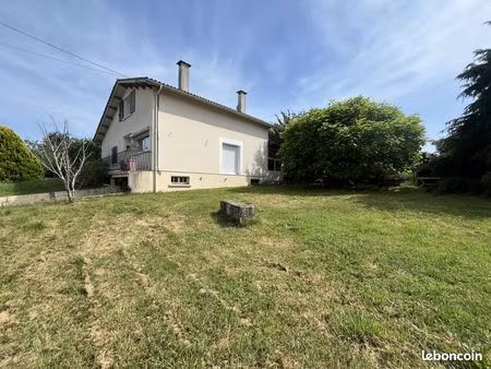 maison 6 pièces 186 m²