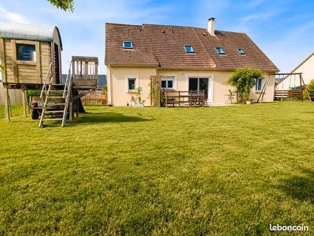 pavillon 7 pièces 162 m²