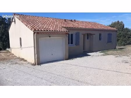 maison 90 m²  3 chambres
