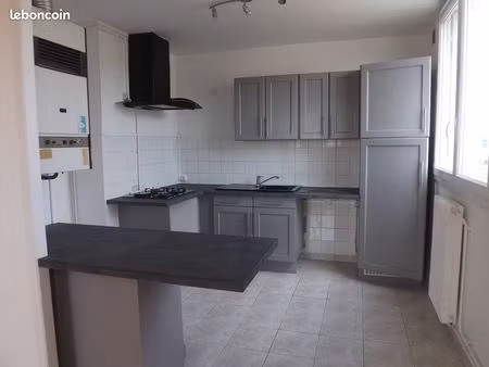 appartement t3 a louer