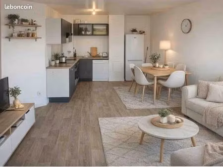 3p de 60m2 avec double parking et balcon à louer vide