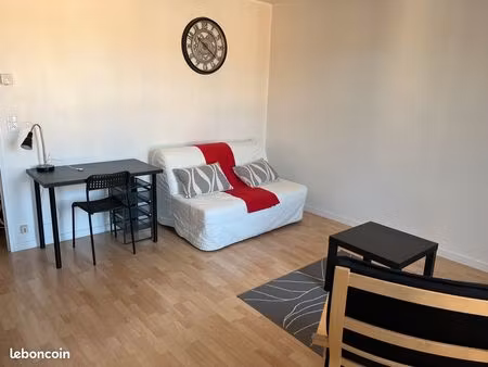 studio à auxerre