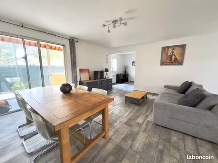 appartement 3 pièces 74 m²