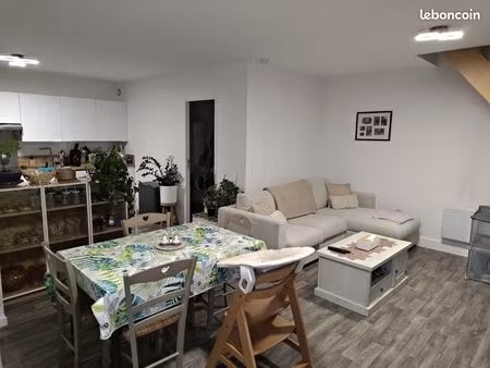 maison 2 pièces 82 m²