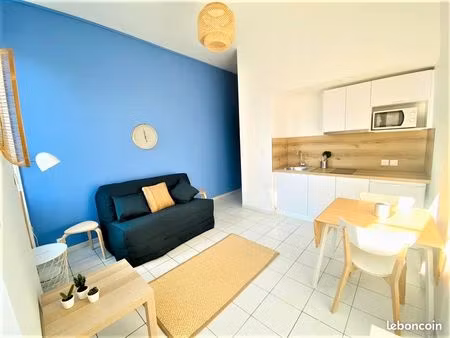 studio très entretenu – calme  lumineux et tout équipé – marseille 4eme - disponible imméd