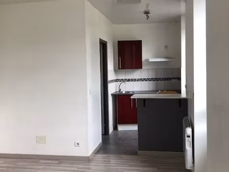 studio 23 m2 non meublé
