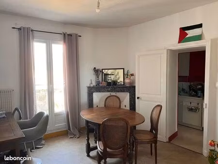 location t3 (possible colocation)- poitiers pont neuf