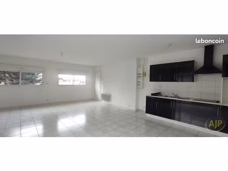 appartement 2 pièces 63 m²