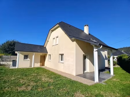 location maison 5 pièces 132 m² à arudy (64260)  1 180 €