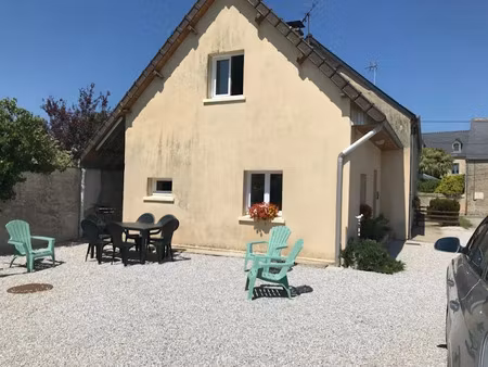 location meublée maison 6 pièces 113 m² à joganville (50310)  850 €