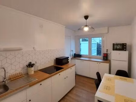 chambre 1 pièce 84 m²