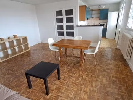 appartement 4 pièces 81 m²