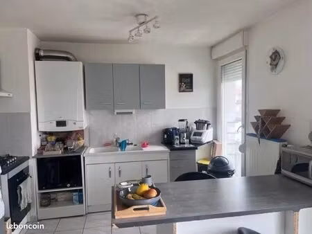 appartement 3 pièces 64 m²