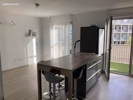 location appartement meublé 4 pièces