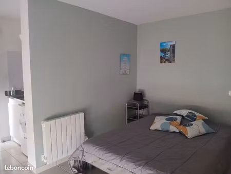 studio à louer juillet et aout