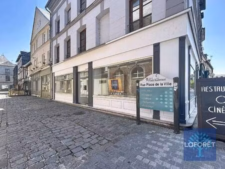 local commercial à louer