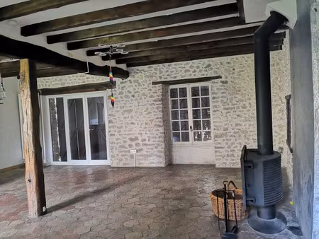 location maison 5 pièces 130 m² à chalo-saint-mars (91780)  1 340 €