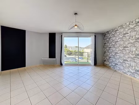 location appartement 2 pièces 53 m² à onet-le-château (12000)  590 €