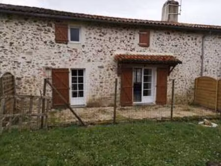 location maison à beaurepaire (85500) : à louer / 80m² beaurepaire