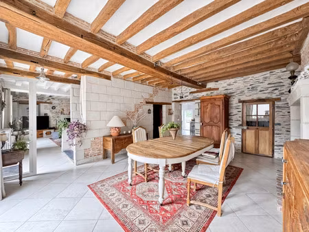 maison à vendre les ponts de ce 8 pièce(s) 210m2 535 500€