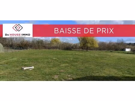 terrain constructible 1450 m² à moncé-en-belin