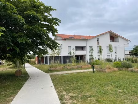 a louer t2 meuble 44.50m² launaguet 750 euros cc