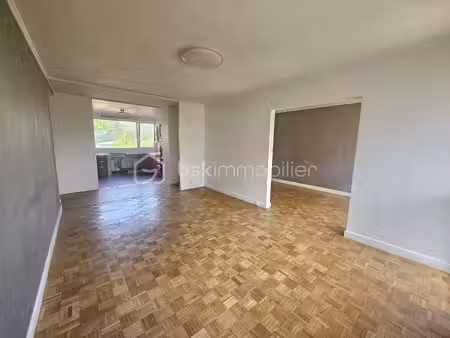 appartement de 87 05 m² à les mureaux