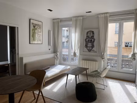 location appartement 2 pièces 55 m² à lyon 1 (69001)
