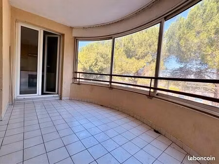 montpellier alco - t2 51m2 + 8m2 loggia + double garage fermé