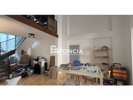 studio avec parking et terrasse