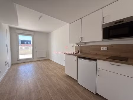 studio avec terrasse - rouen gauche