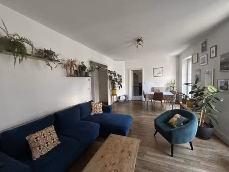 vente commerce 635 m² angers (49100)