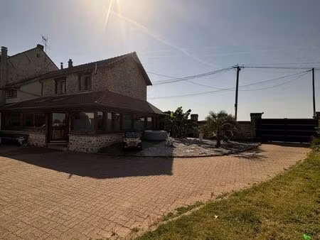 maison 180m2 avec garage 60m2