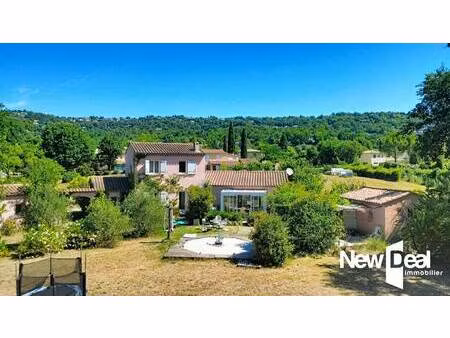montauroux_ charmante maison de 120 m² sur un terrain plat et clos de 3 238 m²  secteur re