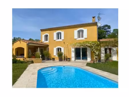 montélimar (26200)