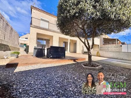 t5 en rez-de-jardin  4 chambres  220m2 de jardin  2 places de parking