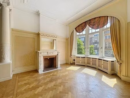 appartement à louer à ixelles € 2.300 (lpkgi) - victoire junot location | zimmo