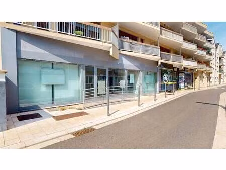 local commercial à vendre